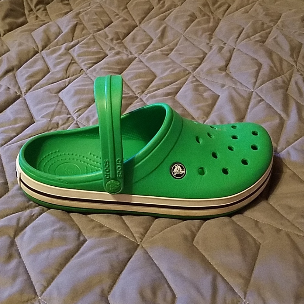 CROCS